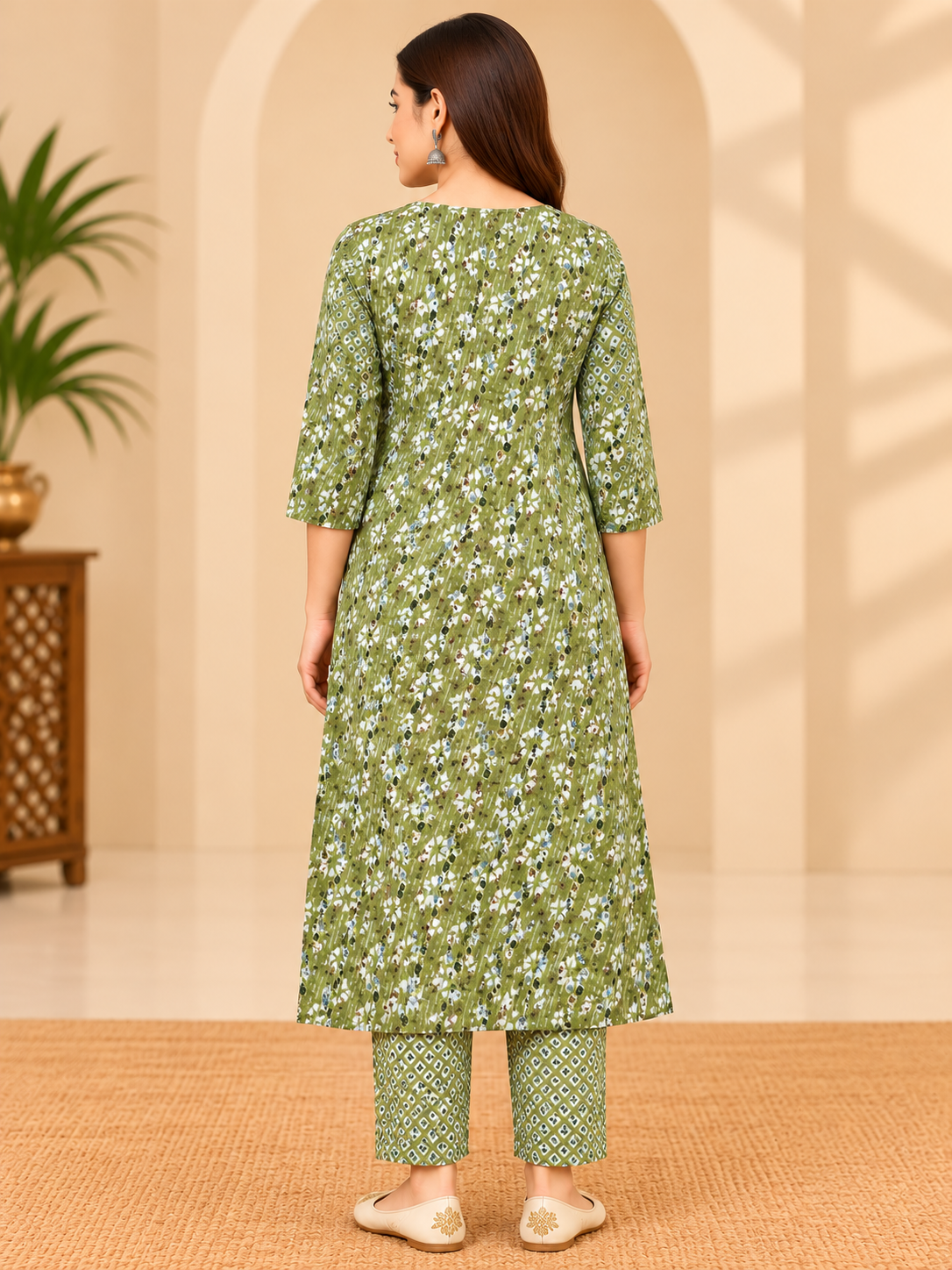 Women's Olive Green Printed Kurta Pant Set with Dupatta image 3